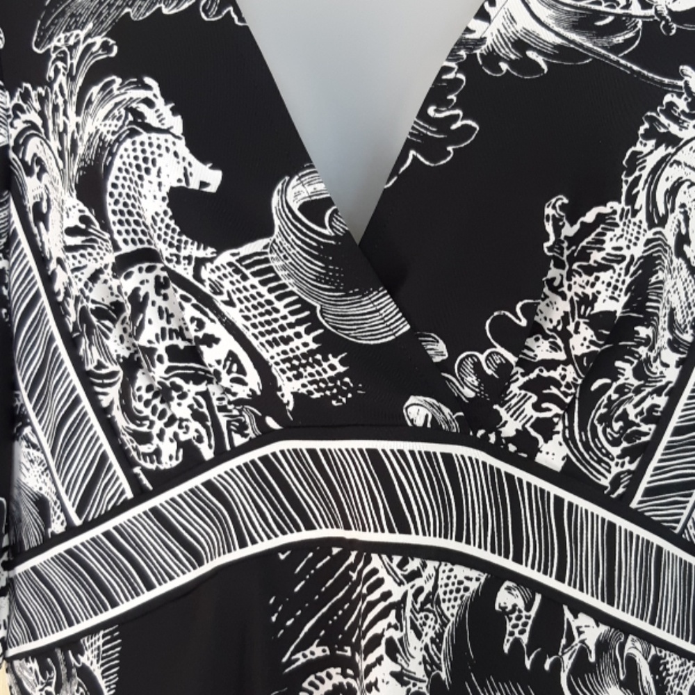BCBG MAXAZRIA - Picture 2 of 6